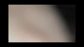 Eine schwarze Frau n ...