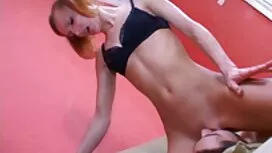 Blondine nackt und r ...