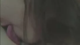 Frau masturbation na ...